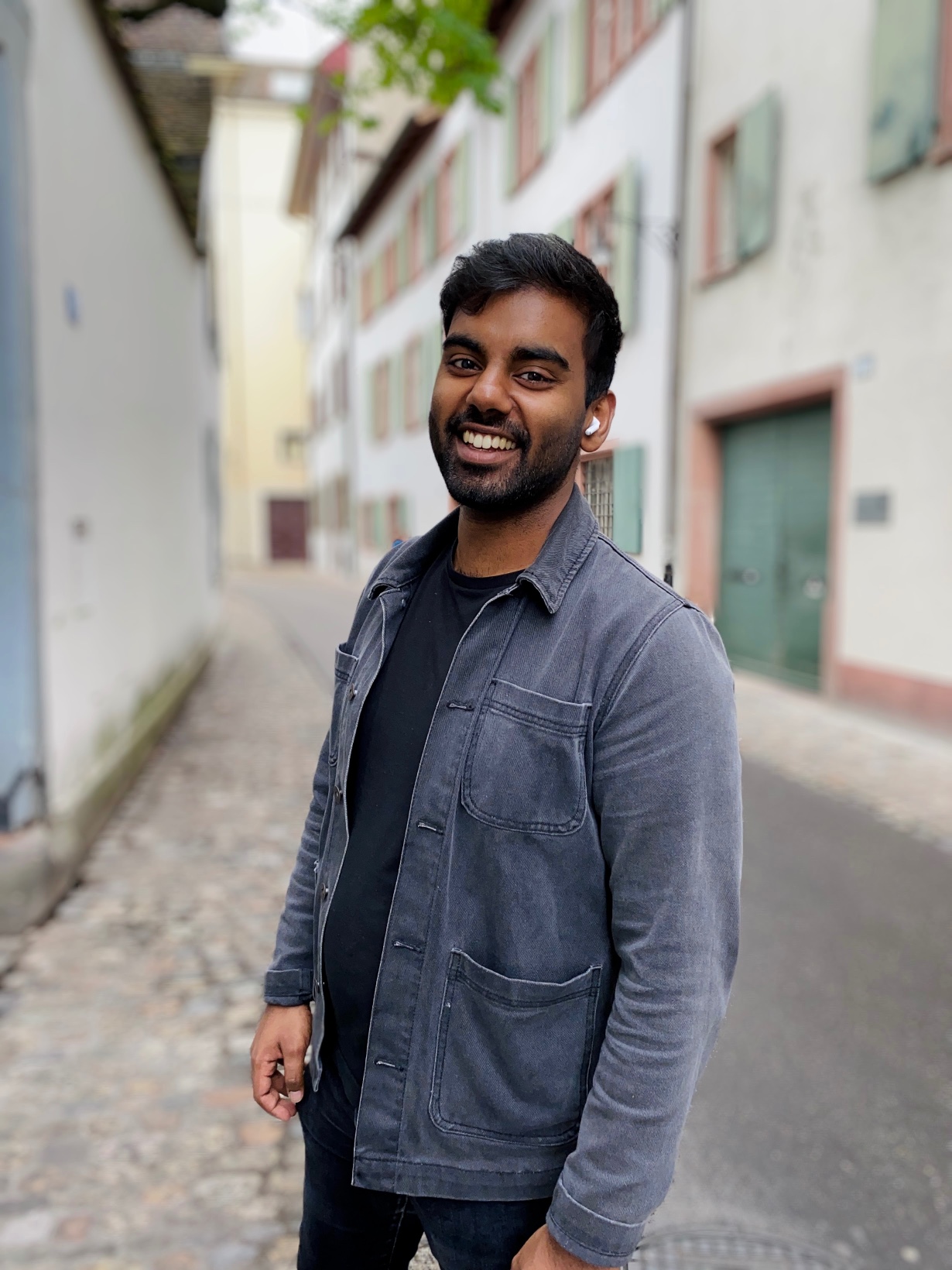 Sharavanan S.